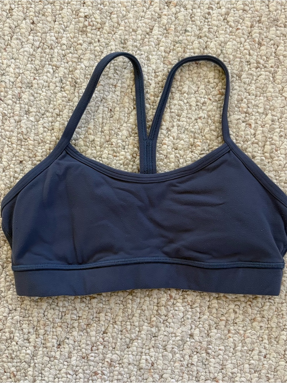 Lululemon navy flow Y Nulu sports bra